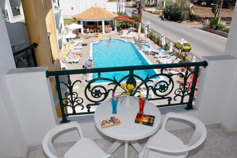 Afrodite Hotel Laganas Exterior foto